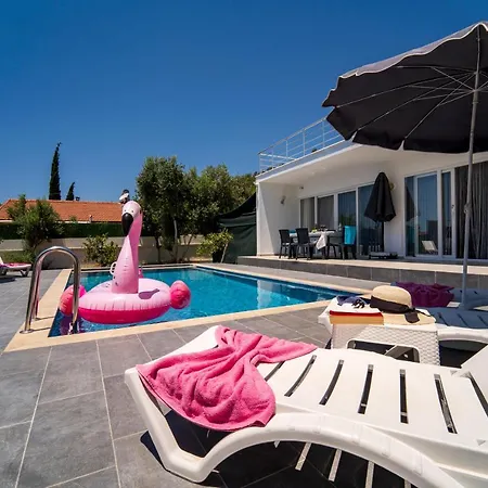 Сasa de vacaciones Kavak Holland Fethiye